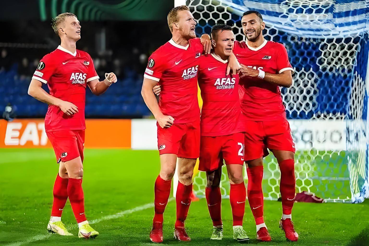 询问-窗口期巴塞罗那主帅复盘——荷甲节点到来，赛场秩序良好，细节决定成败-询问